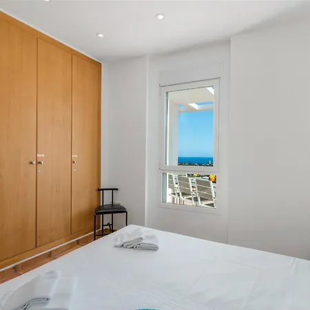 Villa Moderna - Plusholidays *