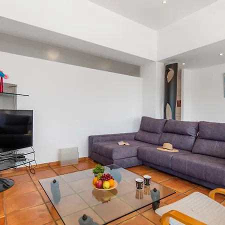 Villa Moderna - Plusholidays