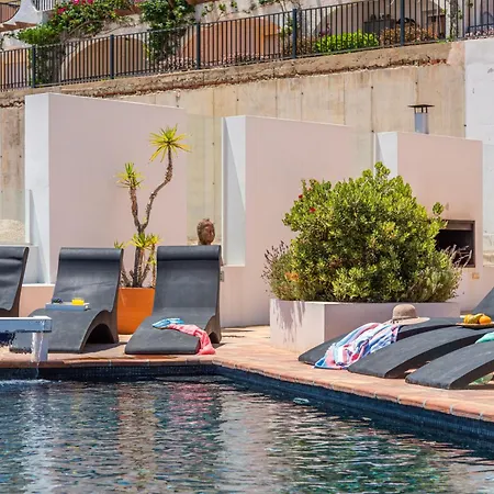 Moderna - Plusholidays Villa Ifach