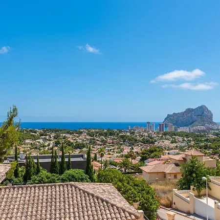 Moderna - Plusholidays * Ifach