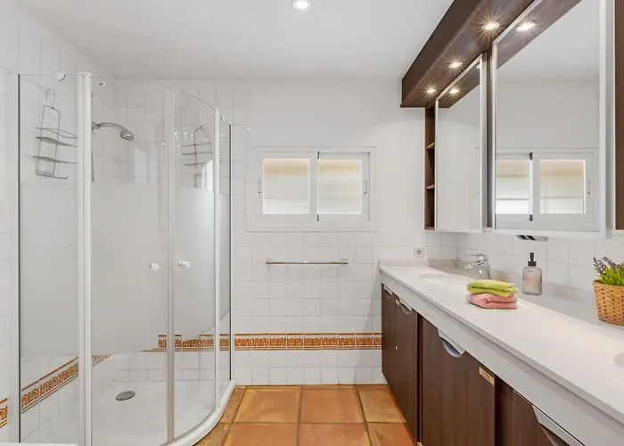 Moderna - Plusholidays Villa Ifach