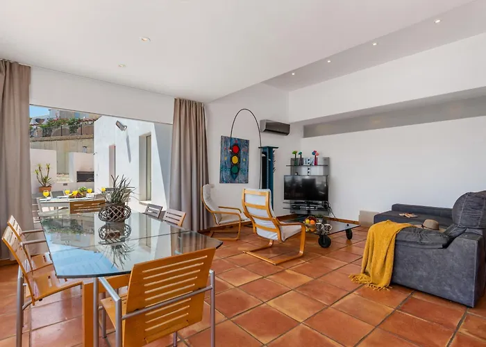 Moderna - Plusholidays Villa *